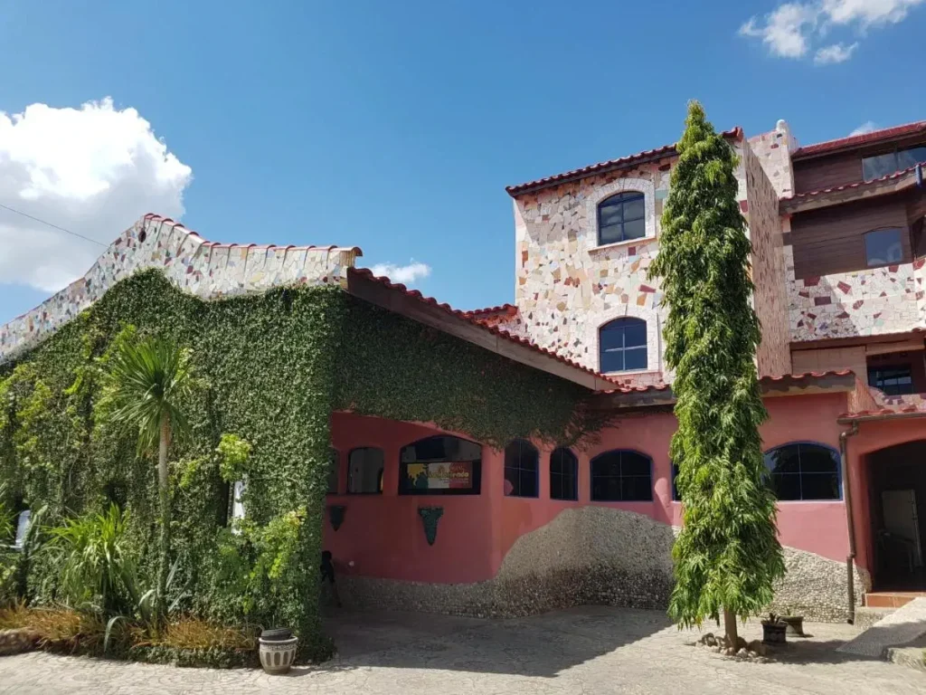 Hotel La Hasienda - Kupang Indonesia