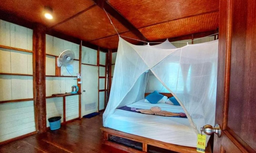 Jungle Hill Beach Bungalow