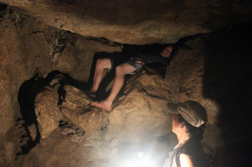 Sumaguing Cave near Sagada Philippines – tight squeezes
