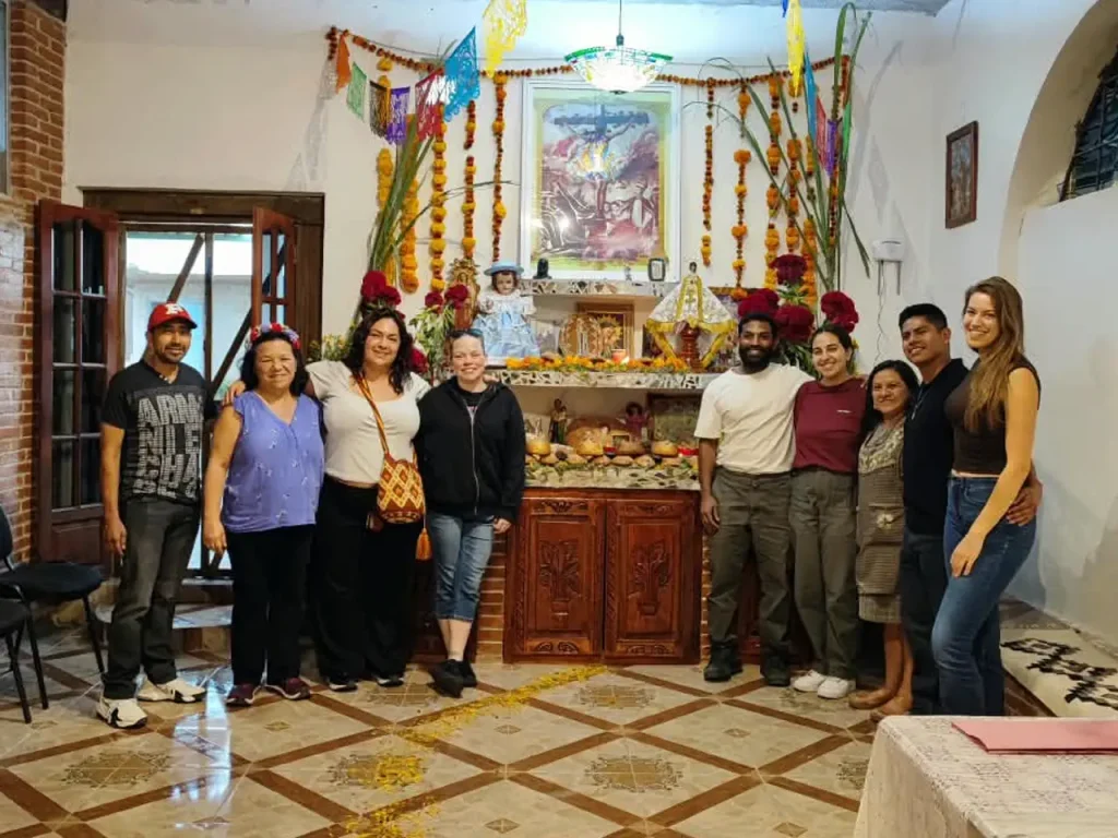 Oaxaca Day of the Dead - Teotitlan del Valle - Small group tour - teotitlan altar building for day of the dead